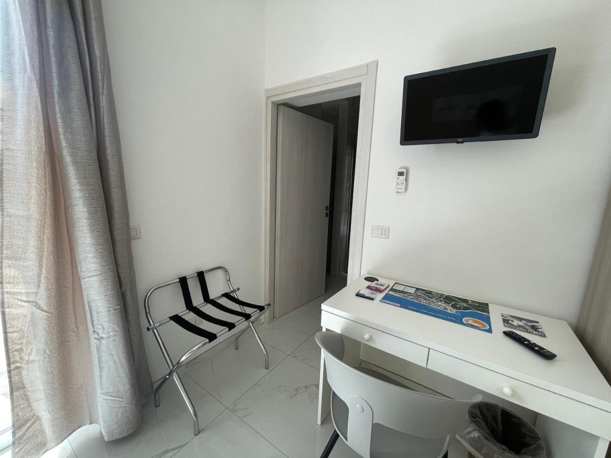 B&B Il Suono Della Campagna Terracina Exterior foto